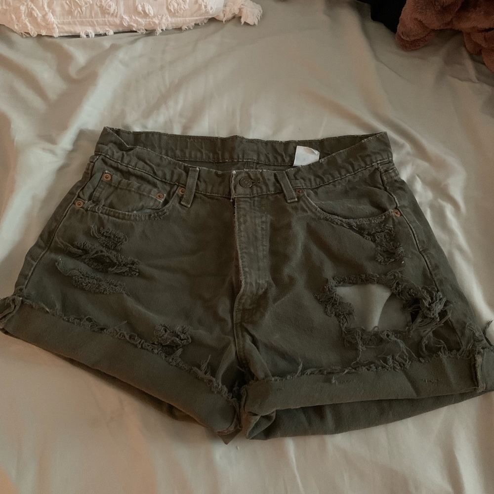Distressed Levi Shorts